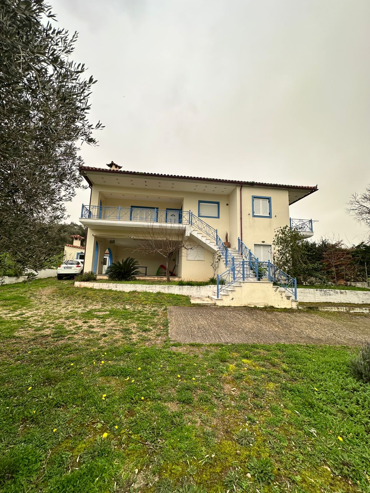 ΠΩΛΕΙΤΑΙ ΜΟΝΟΚΑΤΟΙΚΙΑ 195τμ ΣΤΟ ΑΛΙΒΕΡΙ