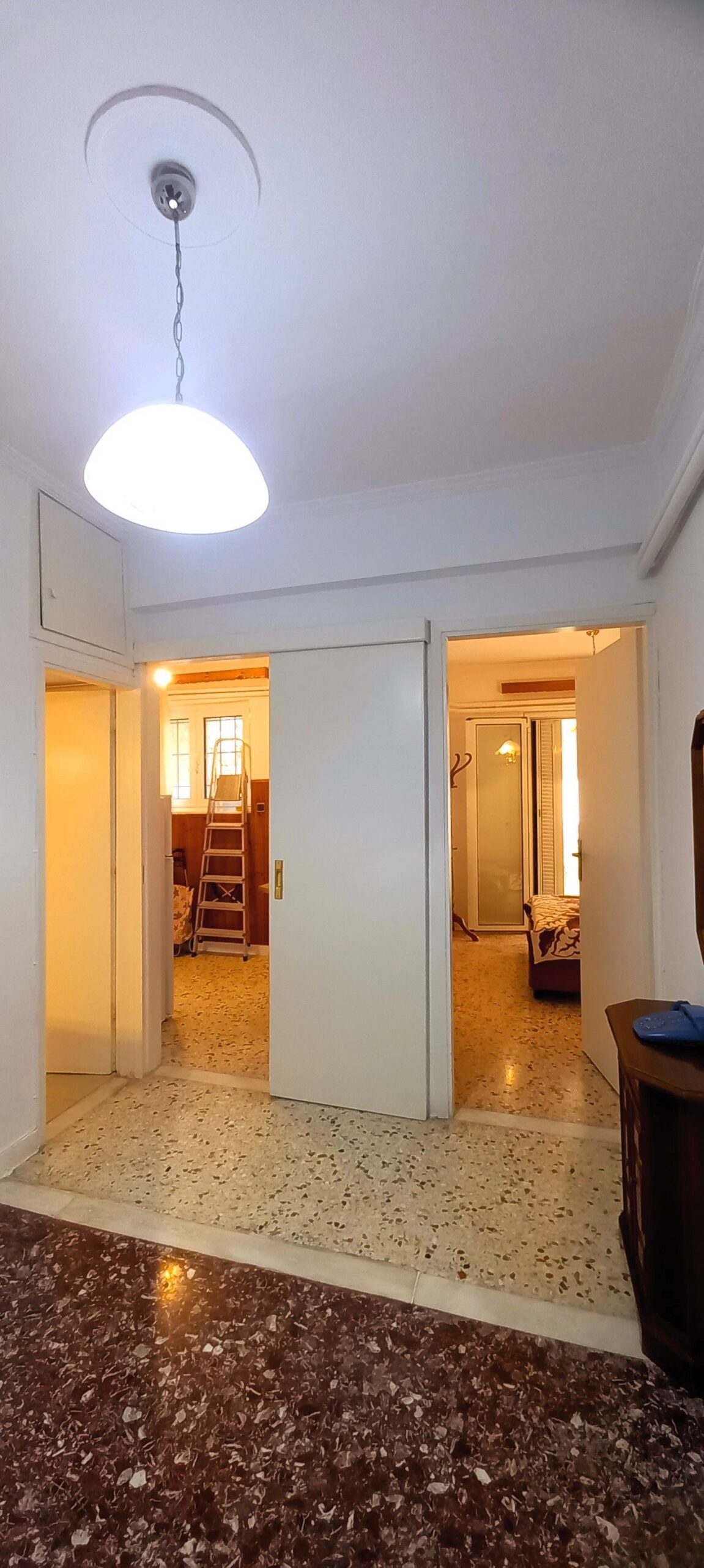 ΕΝΟΙΚΙΑΖΕΤΑΙ ΕΣΩΤΕΡΙΚΟ ΕΠΙΠΛΩΜΕΝΟ ΔΙΑΜΕΡΙΣΜΑ 50τμ ΣΤΗΝ ΑΜΦΙΑΛΗ