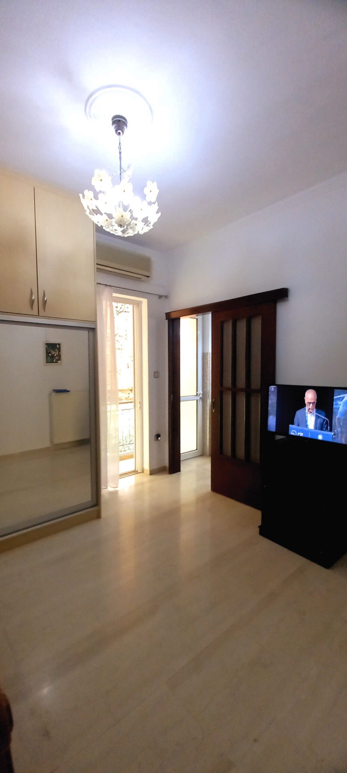 ΕΝΟΙΚΙΑΖΕΤΑΙ ΕΠΙΠΛΩΜΕΝΗ ΓΚΑΡΣΟΝΙΕΡΑ 22τμ ΣΤΗΝ ΑΜΦΙΑΛΗ