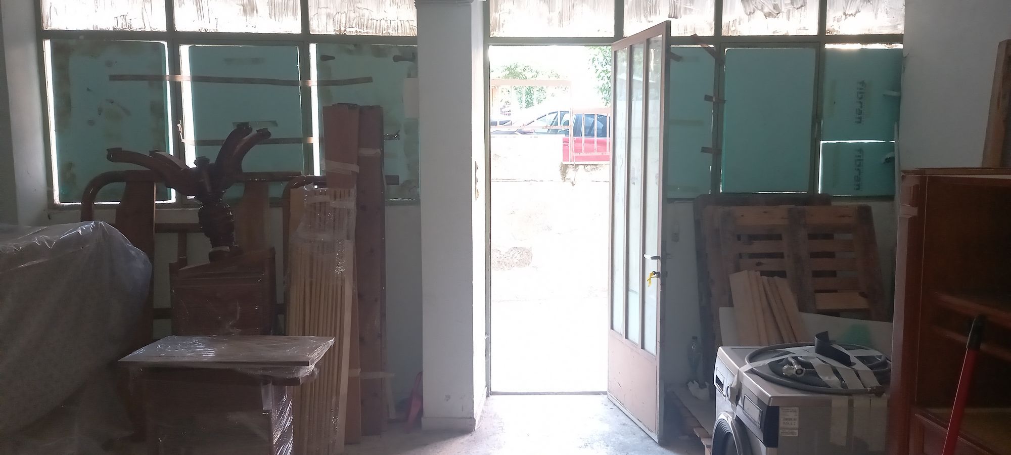 ΠΩΛΕΙΤΑΙ ΑΠΟΘΗΚΗ 65τμ ΣΤΗΝ ΑΜΦΙΑΛΗ