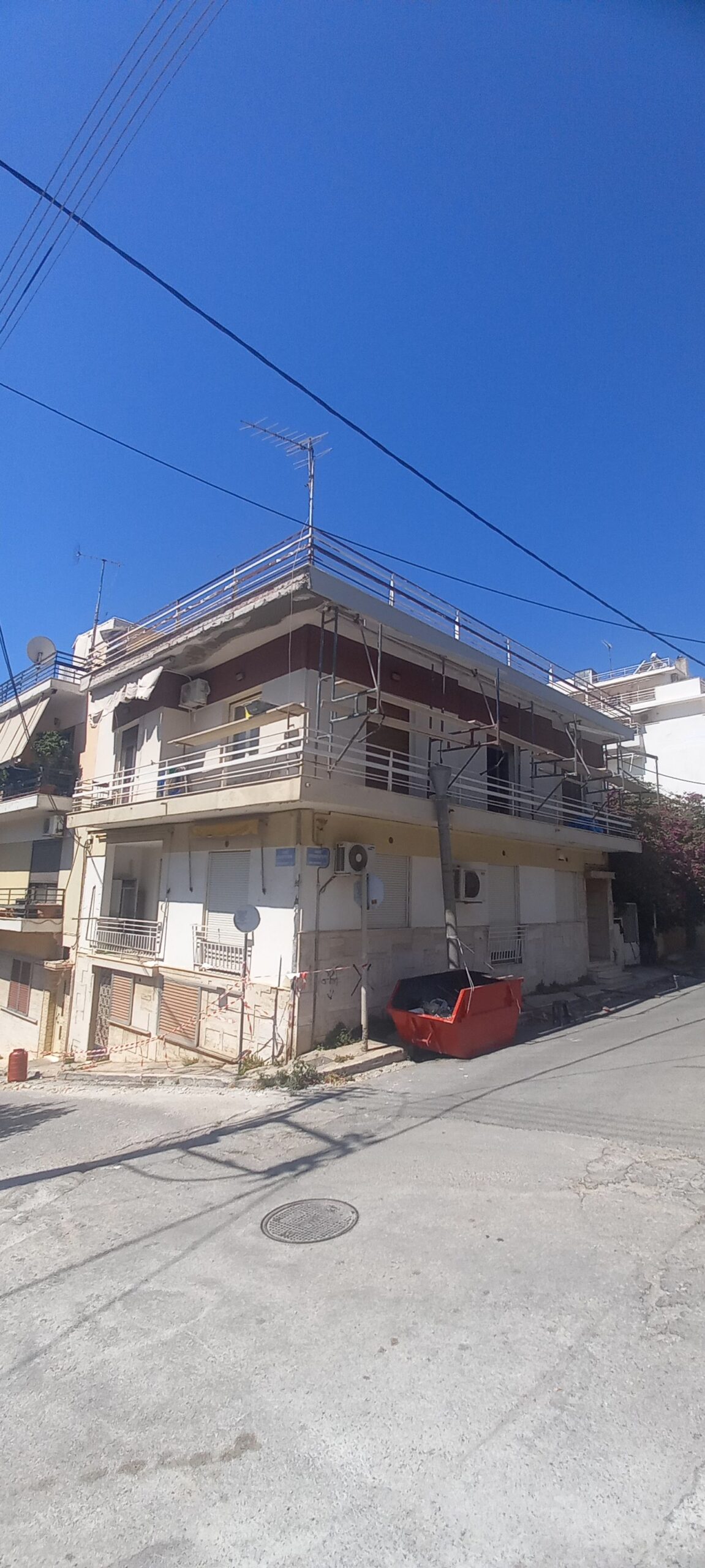 ΠΩΛΕΙΤΑΙ ΟΡΟΦΟΔΙΑΜΕΡΙΣΜΑ 95τμ ΣΤΟ ΠΕΡΑΜΑ